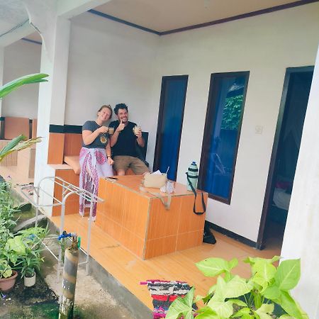 Aladdin Homestay Gili Air Exterior foto